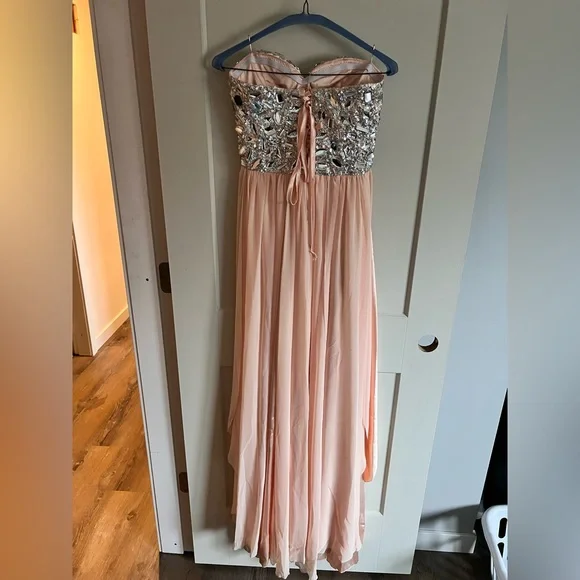 Grad Dress - Picture 5 of 5